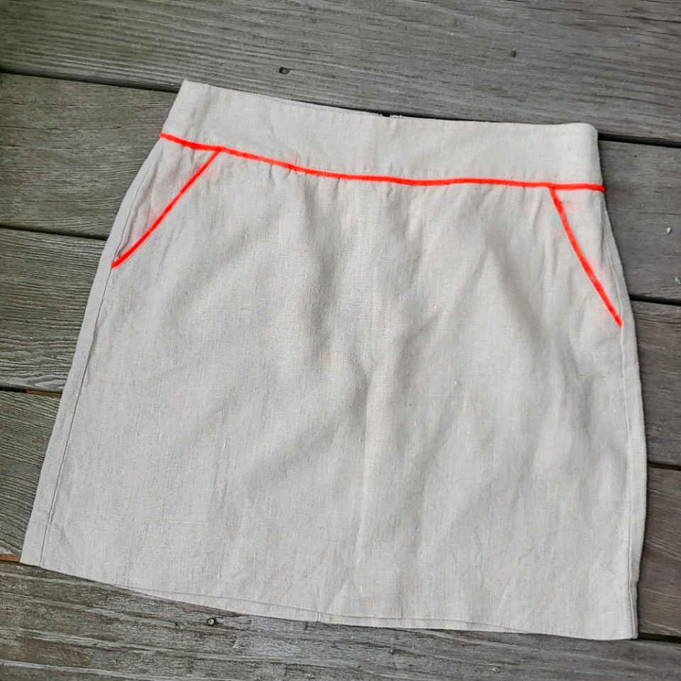 Euc Linen & Neon Piping Skirt
